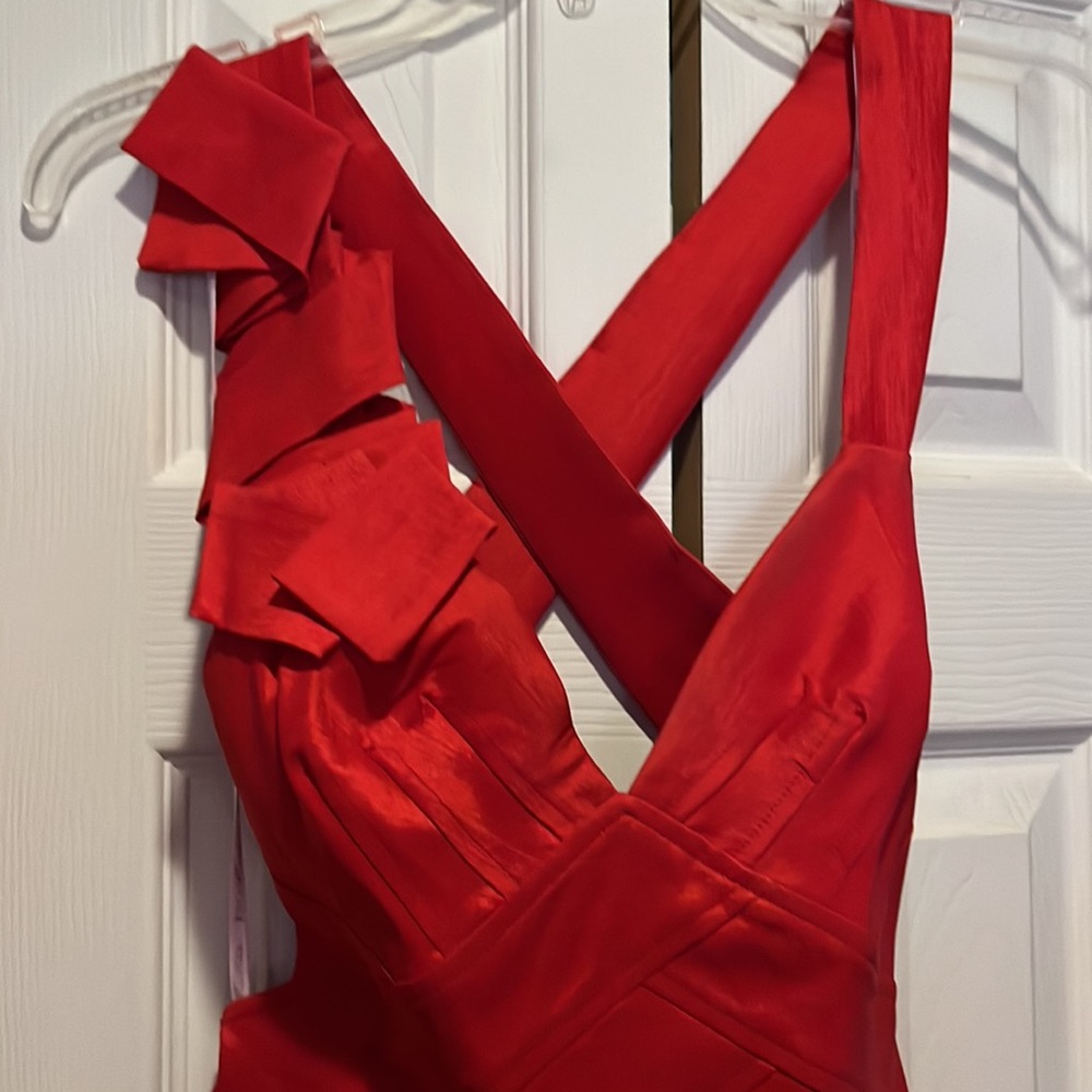 Jessica McClintock Red Satin Mini Dress with Ruffle Shoulder - Picture 2 of 4